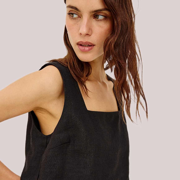 Amanda Lamb Akira top by Rails