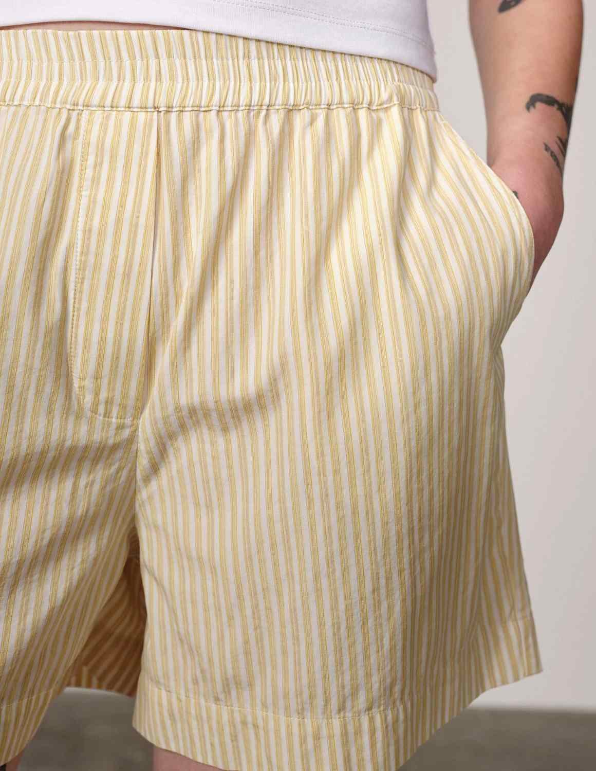 Alma shorts by Herskind