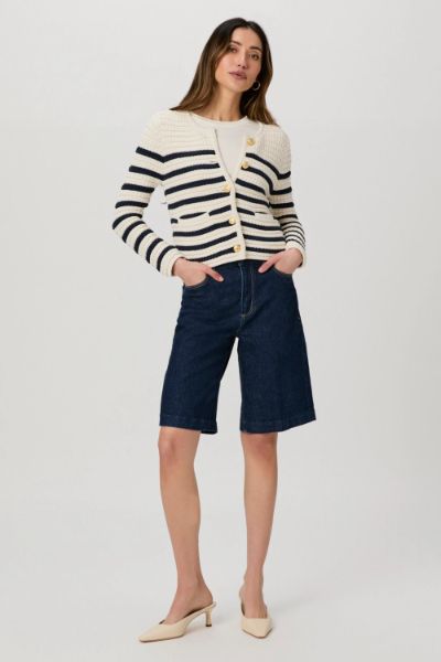 Cadee bermuda short by Paige