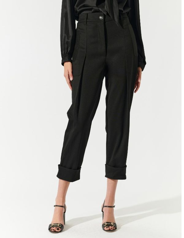 Cargonidea trousers by Dea Kudibal
