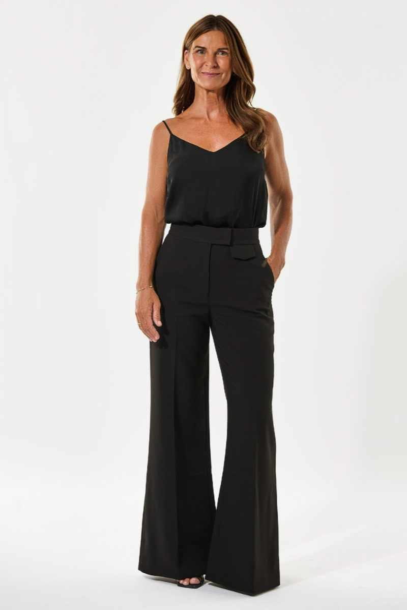 DanjaDEA trousers by Dea Kudibal