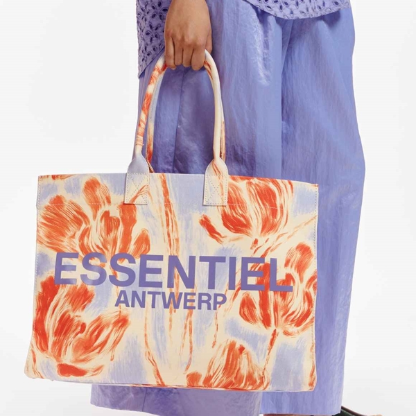 Deeses Shopping Bag by Essentiel Antwerp