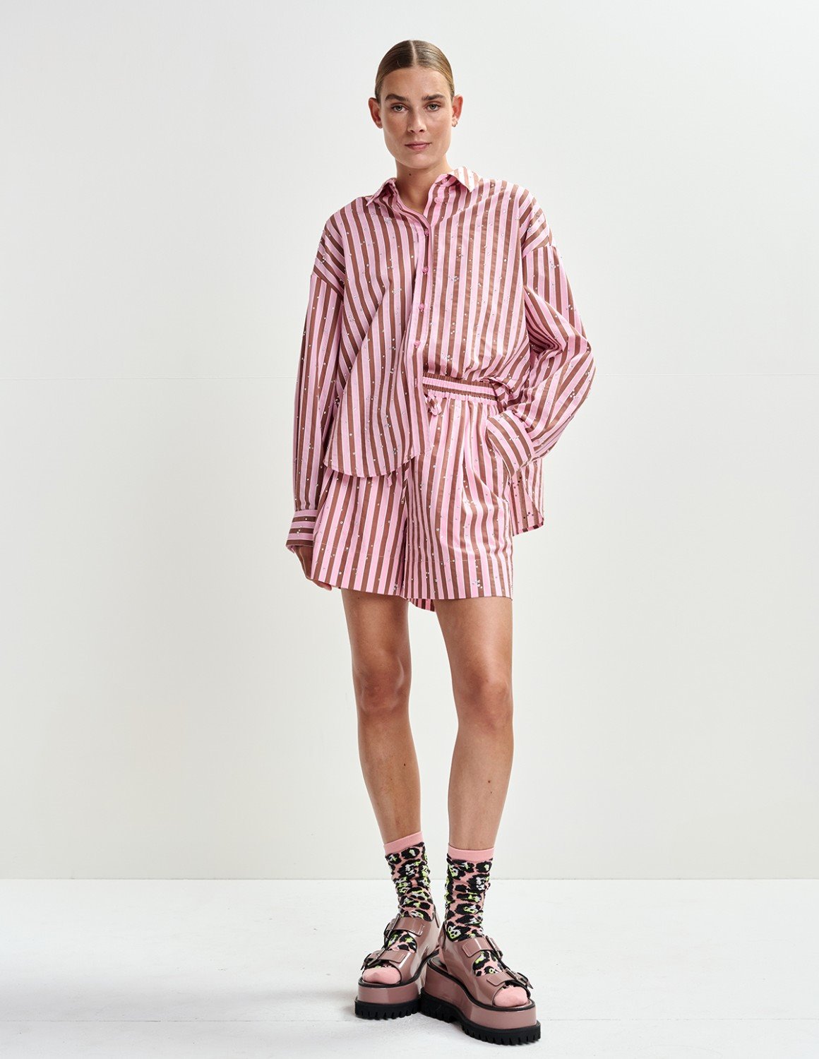 Jelief shirt by Essential Antwerp