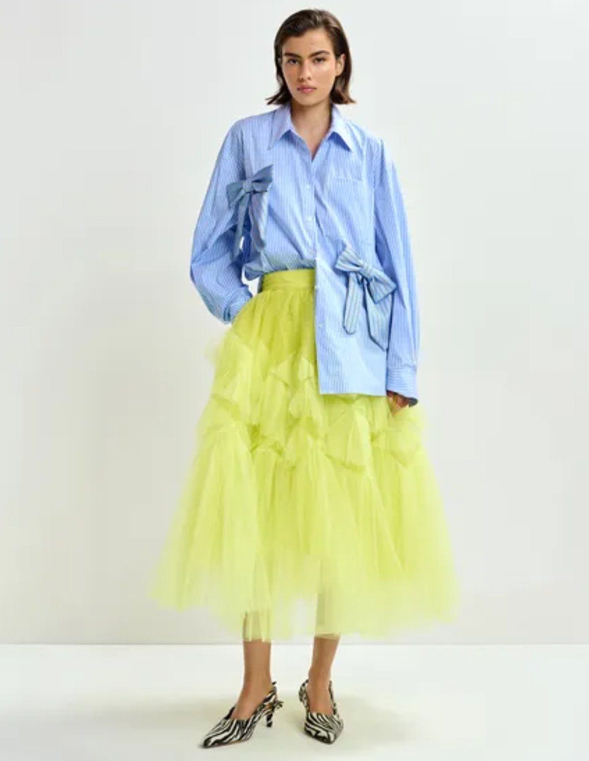 Jiwi shirt by Essential Antwerp
