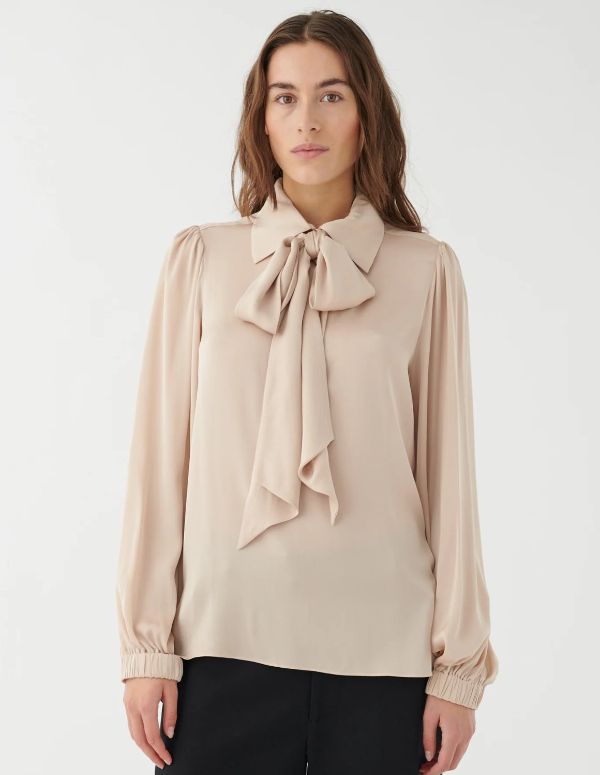 Kikki silk blouse by Dea Kudibal 