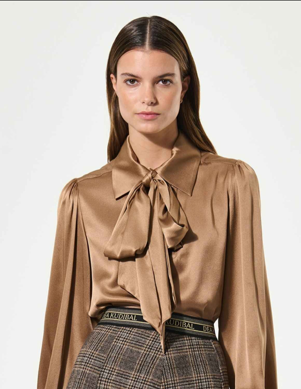 KikkiDEA blouse by Dea Kudibal