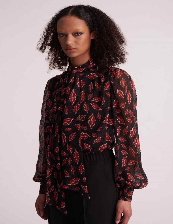Nola blouse by Hofmann Copenhagen
