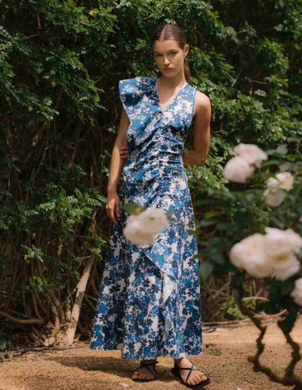 TheaDEA dress by Dea Kudibal