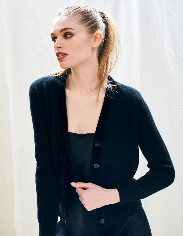 Velvet cardigan by Jumper 1234