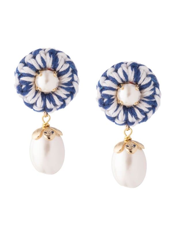 Shrimps Clothing derby earrings - navy/cream