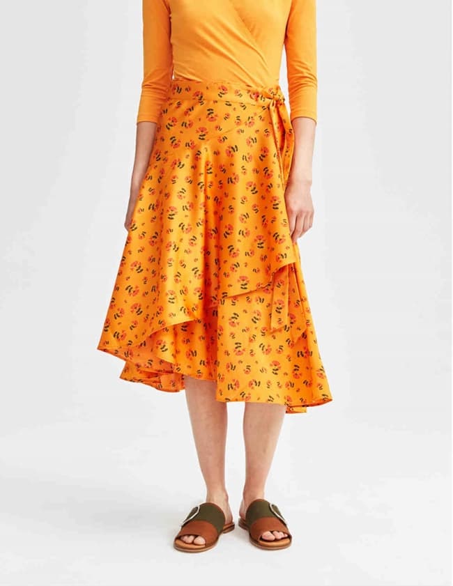 Rodebjer alva tech satin skirt - apricot side