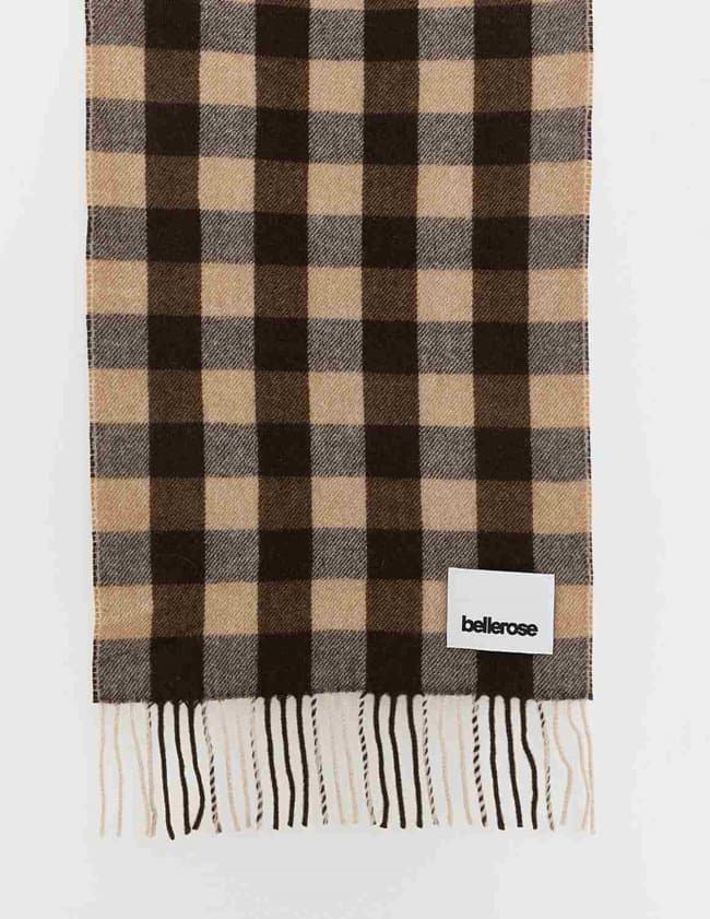 Bellerose mut scarf - display detail