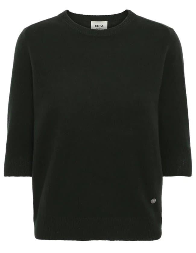 Beta Studios lady jumper - black back