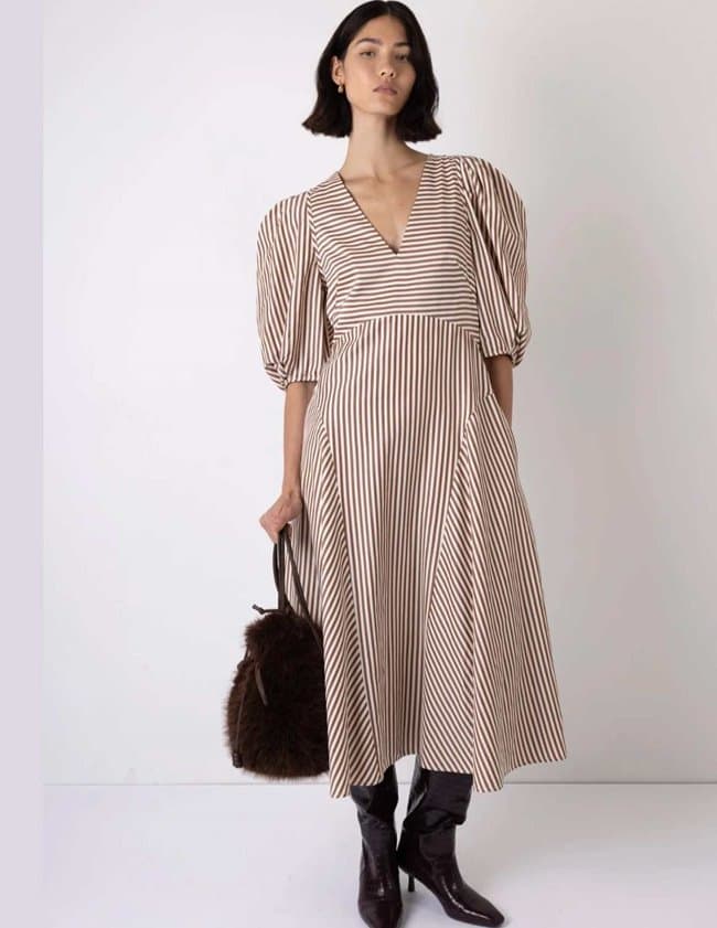 Vivere by Savannah Miller mila dress - brown stripe model