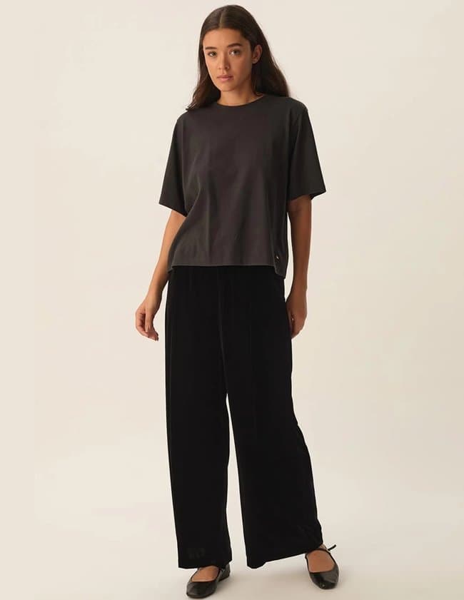 Des Petits Hauts iris trousers - black model