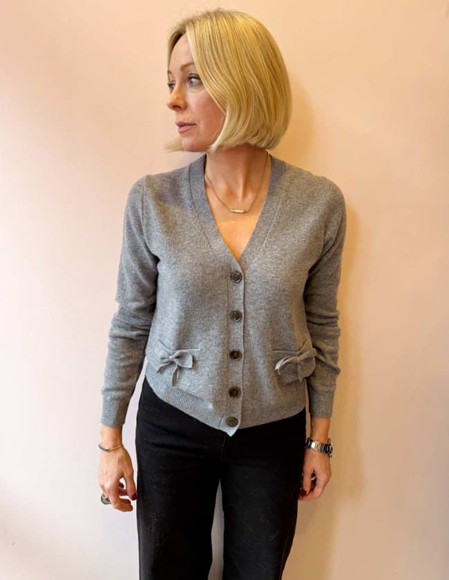 Jumper 1234 bow cardigan - cloudy side