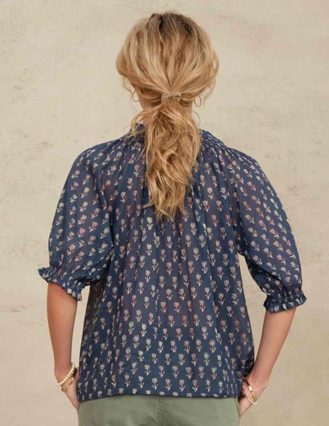 M.A.B.E APPAREL ari top - indigo model