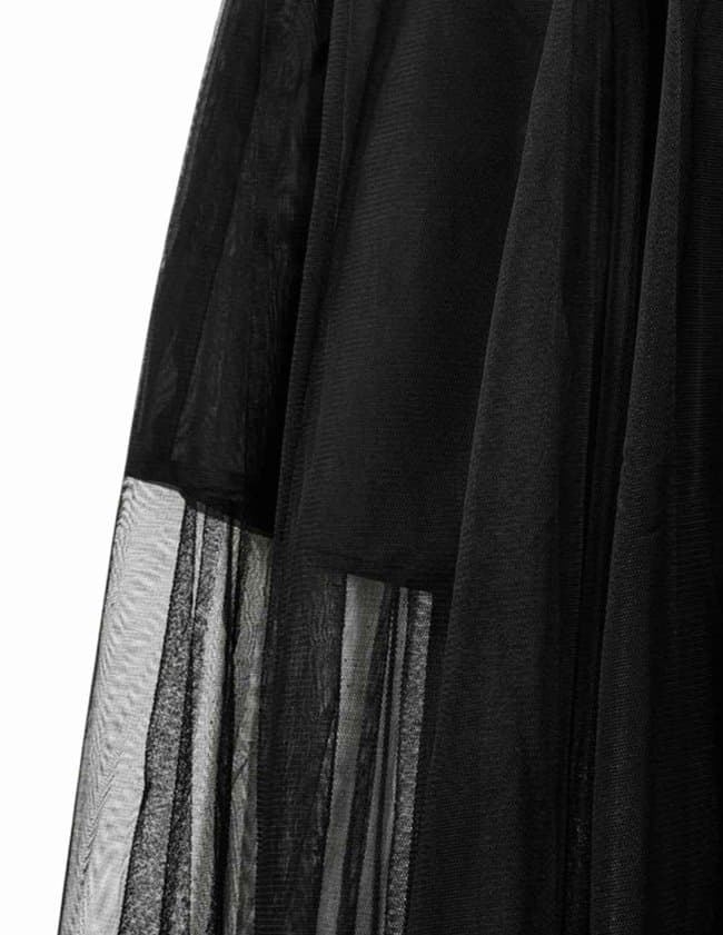 Sofie Schnoor roaslysw skirt - black model