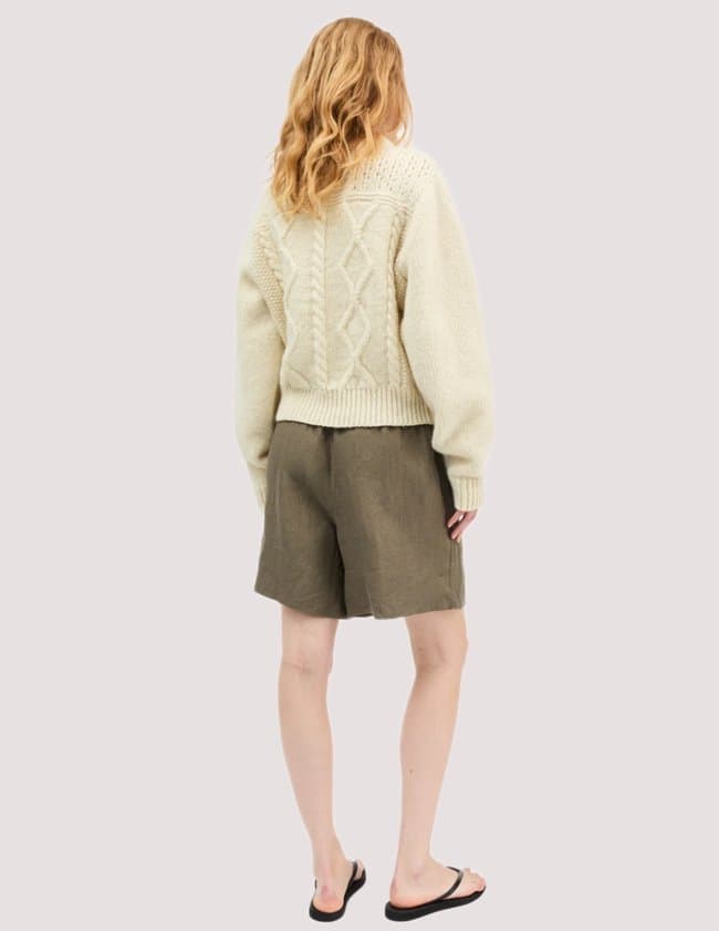SKALL Studio vetiver shorts - khaki model