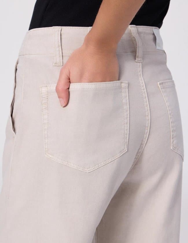 Paige Arellia Ankle Jean in Vintage Stone side