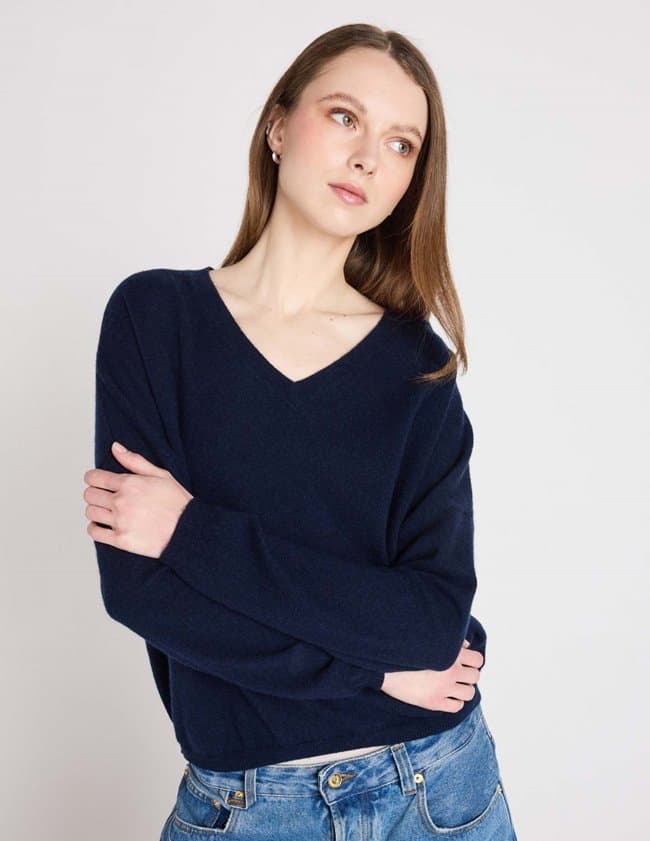Absolut Cashmere alicia jumper - navy detail