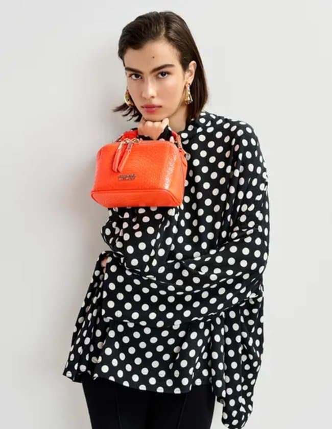 Essentiel Antwerp jussi mini bobbi bag - orange side