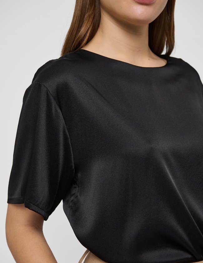 Dea Kudibal solanadea t - shirt - black model