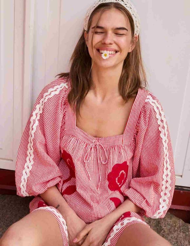 Sissel Edelbo abelone top - red flower detail
