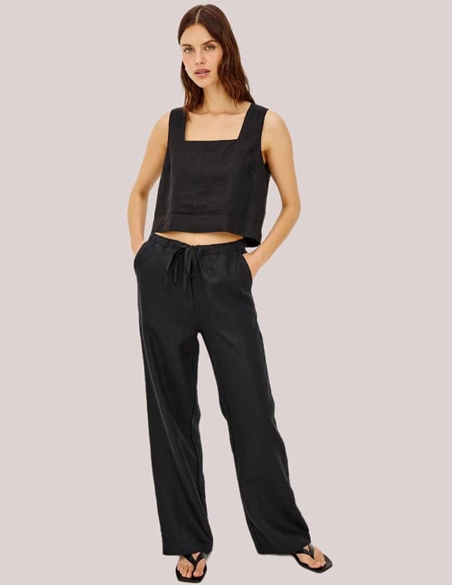 Rails akira top - black back