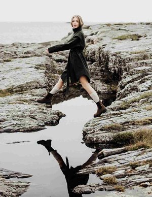 Monsun Coat Green side