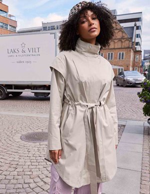 BRGN monsun coat - sand model