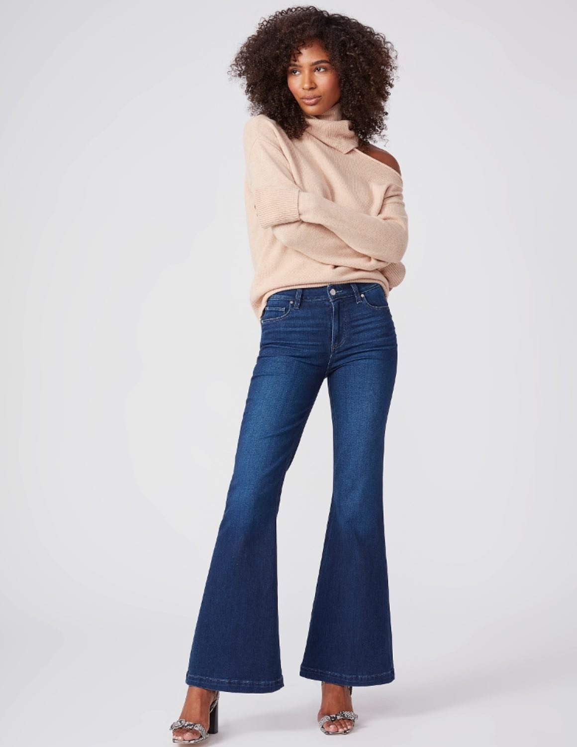 Paige Genevieve Flare Jeans - Model