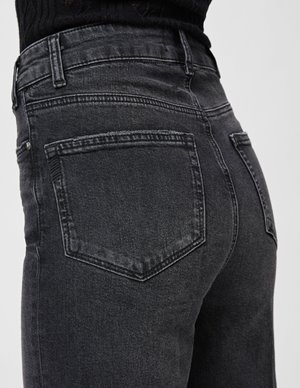 Paige Jeans sasha jean - viper black detail