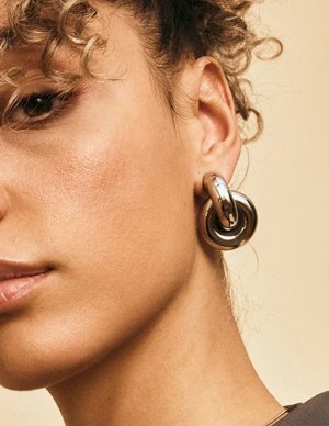 Edblad redondo stud l earrings - steel detail