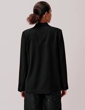 Hofmann Copenhagen romy jacket - black detail