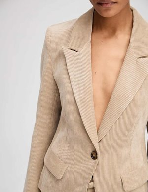 Munthe lawo jacket - latte detail