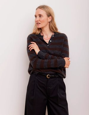 Beta Studios lizzie stripe jumper - brown detail