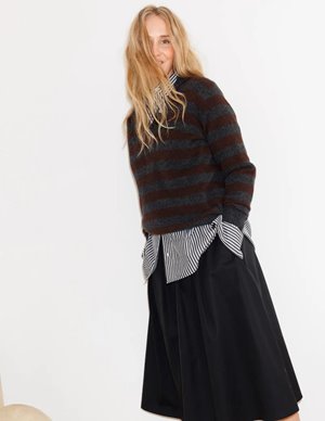 Beta Studios lizzie stripe jumper - brown model