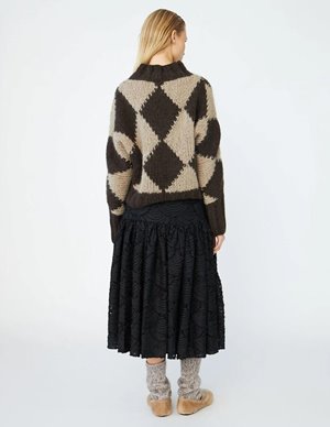 Dawn X Dare erica jumper - mocca model