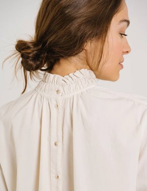 Sacrécoeur soline blouse - snow detail