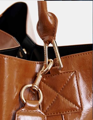 Essentiel Antwerp ihurley bag - tan model