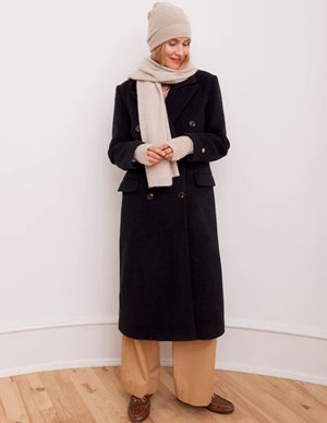 Beta Studios astrid beanie hat - sand detail