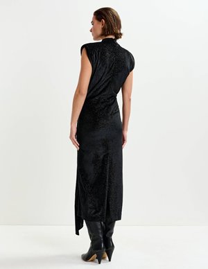 Essentiel Antwerp inche velvet dress - black detail