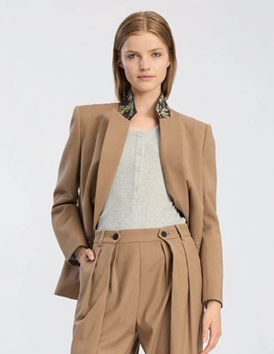 Munthe bineeta jacket - camel