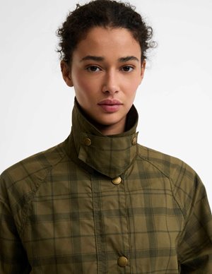 Barbour cropped beadnell jacket - check detail