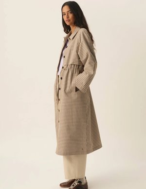 Des Petits Hauts ysabel coat - check detail