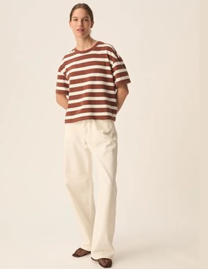 Des Petits Hauts filma tee - chocolate side