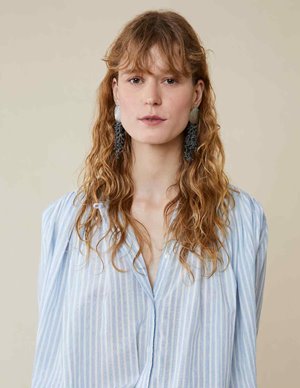 Feeka cleo earrings - silver side