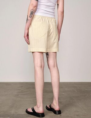 Herskind alma shorts - yellow model