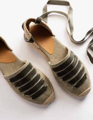 Penelope Chilvers valenciana dali espadrille - khaki back